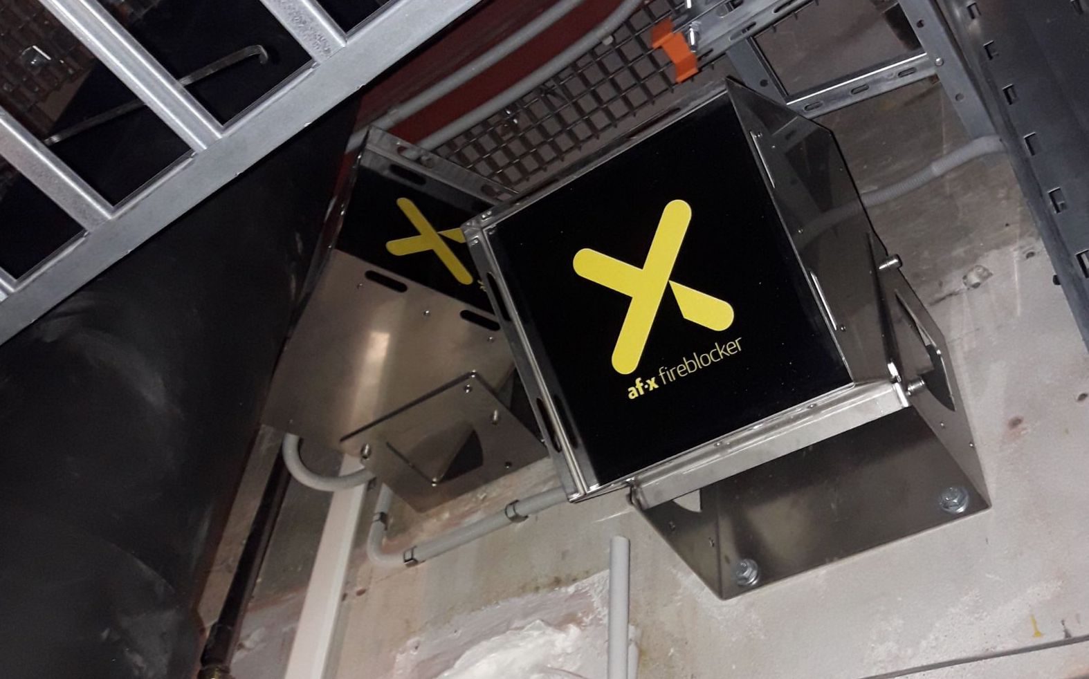 Reflex blusgas, automatisch branddetectie- en blussysteem